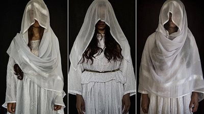 بالصور.. الهاربات من عبودية «داعش» الجنسية بفساتين زفاف