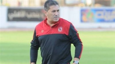 الأهلي يفسخ  تعاقده مع بيسيرو ويعين زيزو مديرًا فنيًّا مؤقتا