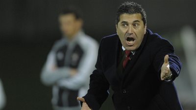 «بيسيرو» قبل موقعة الدراويش: باي باي يا أهلي.. 6 مشاهد تجبر الخواجة على فسخ تعاقده مع الأحمر.. الضغوط الجماهيرية.. عرض بورتو.. تدخلات زيزو وعبد الحفيظ.. البدرى يعود للصورة.. وطاهر يتمسك بالأ