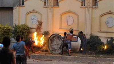 ننشر تفاصيل أقوال الشاهد في أحداث «الإرشاد».. «الجماعة» أمرت بإطلاق النار على المتظاهرين أمام «المكتب».. ضبط سيارة حاولت إمداد قناصة الإخوان بالأسلحة والذخائر..وتوزيع فرق