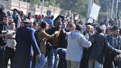 قوى سياسية تدعو لمسيرات أمام 