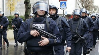 اعتقال جزائري في فرنسا بتهمة الترويج للإرهاب