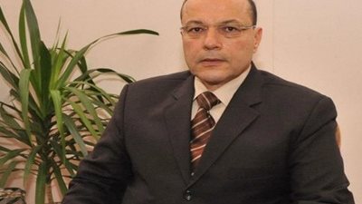 أعضاء النيابة يستعدون لاقتحام مكتب النائب العام