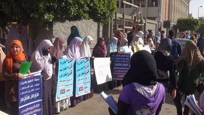 سلاسل  لطلاب الإخوان بجامعة دمنهور لدعم 