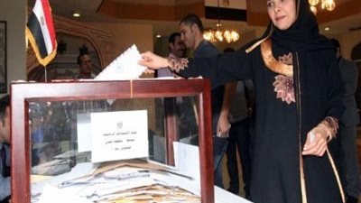 الرئاسة: الموافقة على الدستور بـ 50% + 1