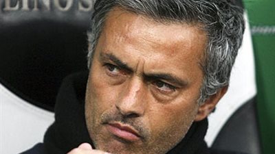 «مورينيو» يعترف بخسارة لقب «الليجا»