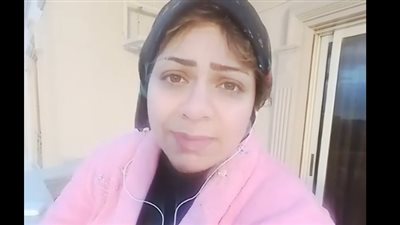 امرأة تكشف لزوجها عن قواعد المطبخ الجديدة في الشتاء (فيديو)