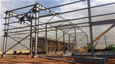 وزير الرياضة يعلن موعد افتتاح مصنع النجيل الصناعي