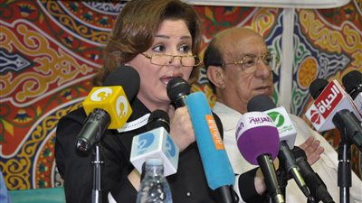 إلهام شاهين: أتمنى تقديم عمل فني عن سماحة الإسلام