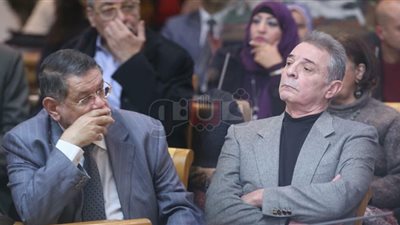 محمود حميدة وثروت الخرباوي أبرز حضور انطلاق صالون ابن رشد (صور)