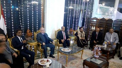 محافظ مطروح ووزير الثقافة يشهدان حفل زفاف جماعي لـ34 عروسا (صور)