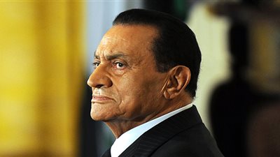 حيثيات رفض طعن مبارك ونجليه في القصور الرئاسية.. مبارك أقسم بالله على احترام الدستور والقانون لكنه حنث باليمين.. أساء استغلال وظيفته واستولى لنفسه وسهل لنجليه الاستيلاء على المال العام