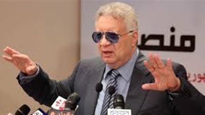 مرتضى منصور: أحمد توفيق مستمر في الزمالك