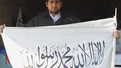 بالصور..كاميرا مطعم بلندن تكشف خلية تجنيد شباب بريطاني لداعش