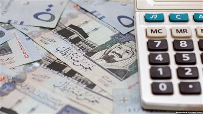 استقرار أسعار العملات العربية والريـال السعودي يسجل 476 قرشا