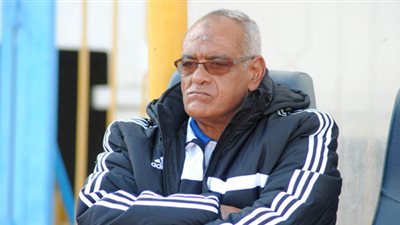 رئيس نادي القناة يهدد مدرب الفريق بالإقالة في حالة الخسارة من المصري