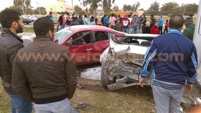 بالصور.. إصابة 7 أشخاص في تصادم 3 سيارات بطريق نمرة 6 بالإسماعيلية