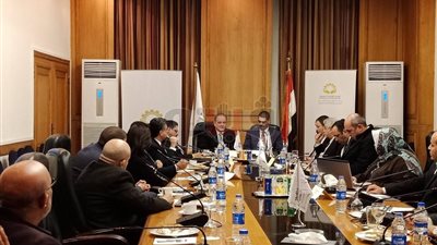 اتحاد الصناعات يبحث تلبية احتياجات مشروع الريف المصري من المنتجات