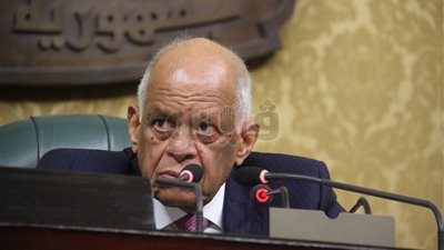 رئيس البرلمان مطمئنا الفلاحين: سنصل لسعر عادل بشأن قصب وبنجر السكر