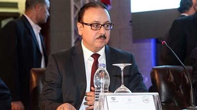 القاضي: إنشاء الشبكة الرابعة للمحمول بيد مسئولي المصرية للاتصالات