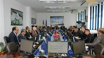 مجلس جامعة أسوان يناقش إقامة حديقة غابات استوائية