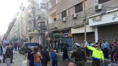 حريق يلتهم 9 محال تجارية و5 شقق سكنية بمحيط مديرية أمن الشرقية