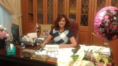 حملة «إعفاء جمركي» تطالب بإقالة وزيرة الهجرة