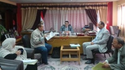 وكيل «تعليم جنوب سيناء» يشدد على منع الهواتف أثناء الامتحانات