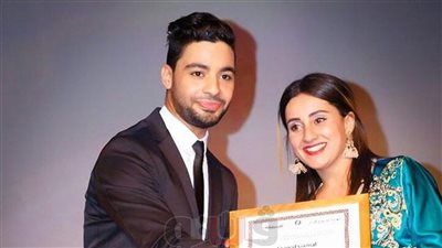 تكريم أحمد جمال بعد نجاح حفله في ألمانيا (صور)