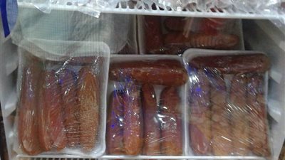 الكريسماس يشعل سوق البطارخ.. والكيلو بـ800 جنيه (صور)