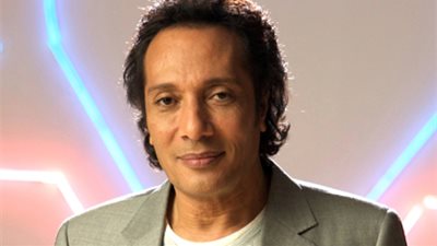 علي الحجار وشقيقه أحمد ضيفا عمرو الليثي في «بوضوح».. الخميس