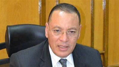 رئيس جامعة قناة السويس: سداد المصروفات الدراسية شرط إعلان النتيجة