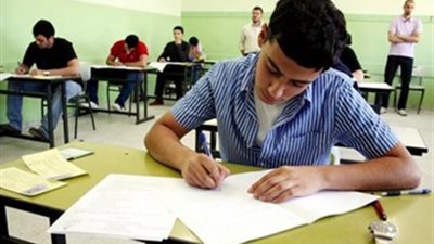 99 ألف طالب وطالبة يؤدون امتحانات الشهادة الإعدادية بالشرقية