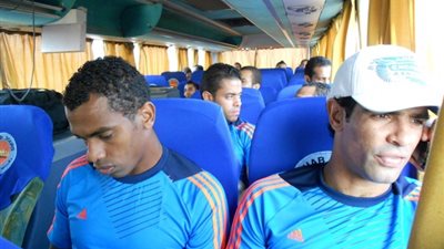 حافلة الإسماعيلي تصل «برج العرب» استعدادا لمواجهة الأهلي