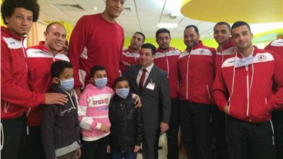 منتخب اليد يطلب من أطفال «57357» الدعاء بالفوز في مباراة الجزائر