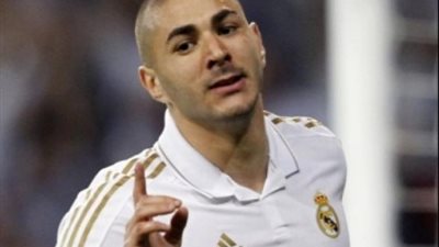 بنزيمة يحلم بالبطولة العاشرة من دوري الأبطال مع الريال