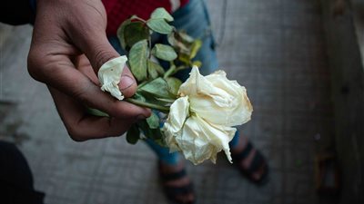 وقف حال وخسائر بالجملة للأهالي.. الجانب الآخر من إغلاق شارع السودان (صور)