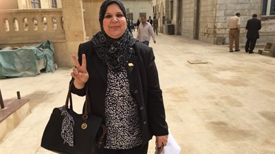 مايسة عطوة: الحكومة لم تأخذ رأي العمال في «الخدمة المدنية»