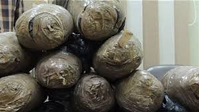 ضبط عاطل بحوزته 4 لفافات بانجو بدمياط