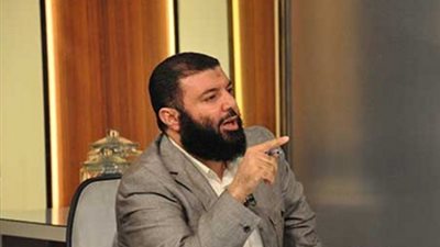 «خليل» عن «الخدمة المدنية»: قلبي على العمال وعقلي مع ميزانية الدولة