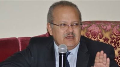 الخشت: سنؤسس حاضنة علمية وتكنولوجية