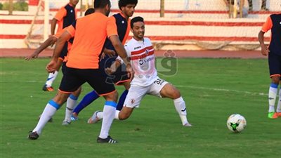 جلسة بين مدرب الزمالك وصلاح عاشور