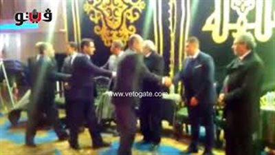 وصول خالد علي والبلشي إلى عزاء شقيقة خالد يوسف