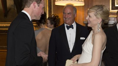 بالصور.. الأمير وليام يستقبل نجمات هوليوود في حفل وندسور الخيرى