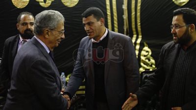 النجوم يشاركون في عزاء شقيقة خالد يوسف (صور)