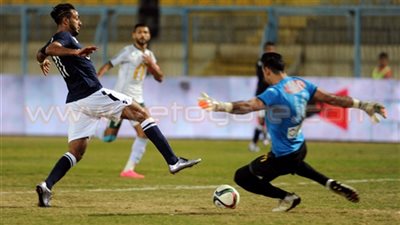 قطار الزمالك يتخطى محطة «المصري» ويتصدر الدوري.. «ميدو» يقود أبناء ميت عقبة للفوز على الفريق البورسعيدي.. مصطفى فتحي كلمة السر.. الظهور الأول لـ«الحاوي» مع العالمي.. وإبر