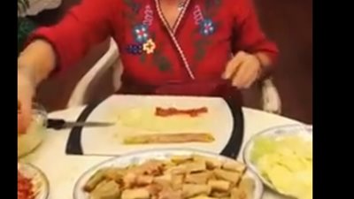 أسهل طريقة لعمل «المحشي» بشكل متساوٍ (فيديو)