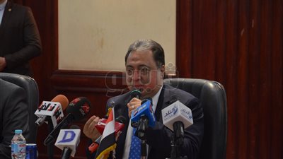 بدء مؤتمر وزير الصحة لتكريم أعضاء لجنة إعداد قانون التأمين الصحي