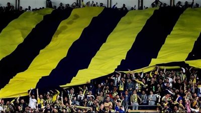 هتافات لبوتين.. جماهير ناد تركي تستفز لاعبي دينامو كييف الأوكراني.. واليويفا يحقق 