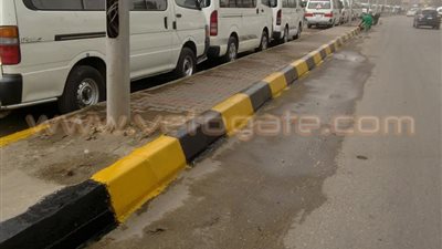 بالصور.. رفع كفاءة النظافة بـ6 محاور مرورية في الجيزة